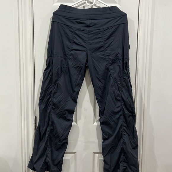 SOLD Lululemon Dace studio pants Grey size 10 - Picture 5 of 5